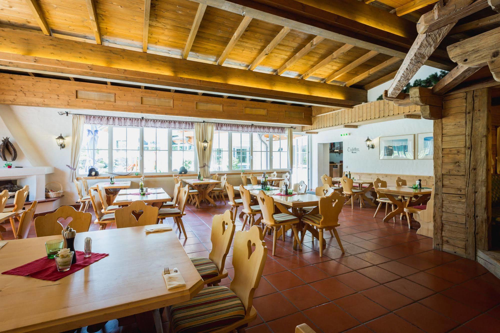 Europarcs Leutasch-Seefeld Hotel Ngoại thất bức ảnh